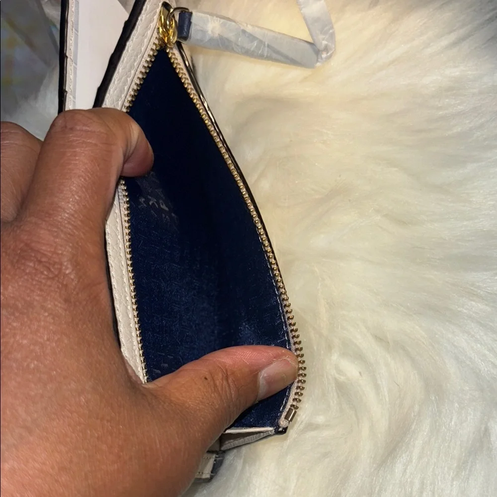 NWT Kate Spade Blue and White Wallet - Picture 9 of 12